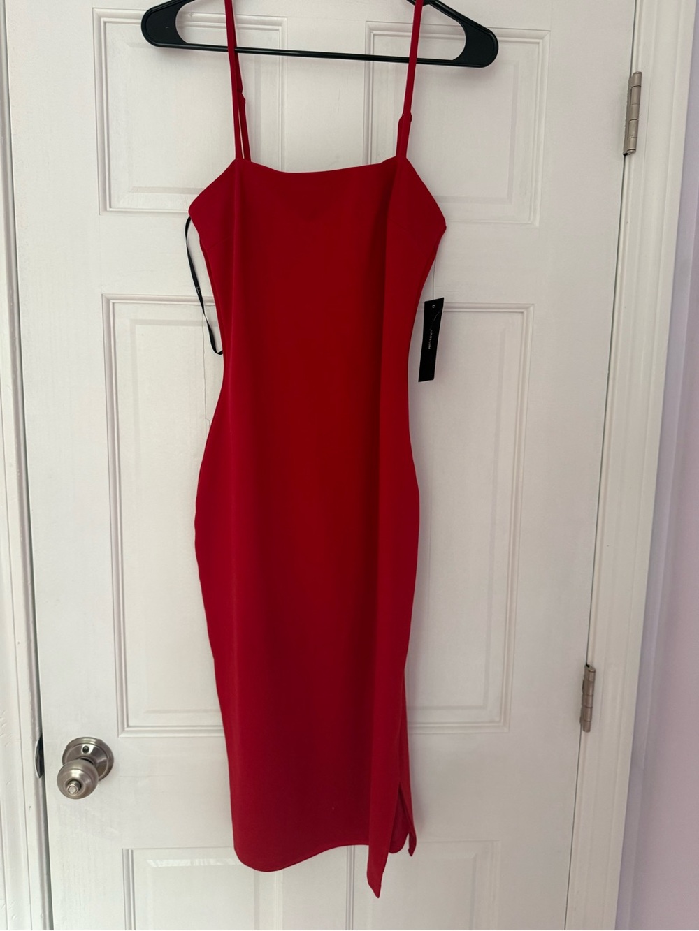 Lulu's Red Spaghetti-Strap Midi Dress